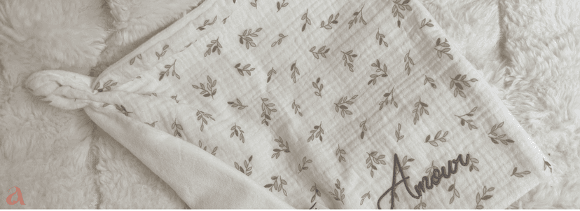 Pourquoi offrir un souvenir de naissance est un cadeau qui traverse le temps